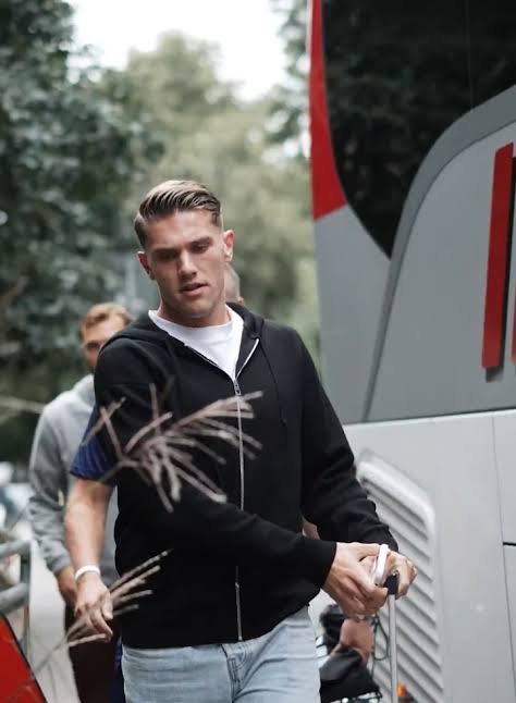 Viktor Gyokeres in 2026: Net Worth and Salary, Parents, Wife, Stats, Religion, Nationality, Transfer Values, and FAQs