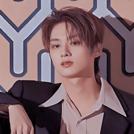 Wen Junhui Biography, Profile, Background, Education, Net Worth 2025, Career, and Acting