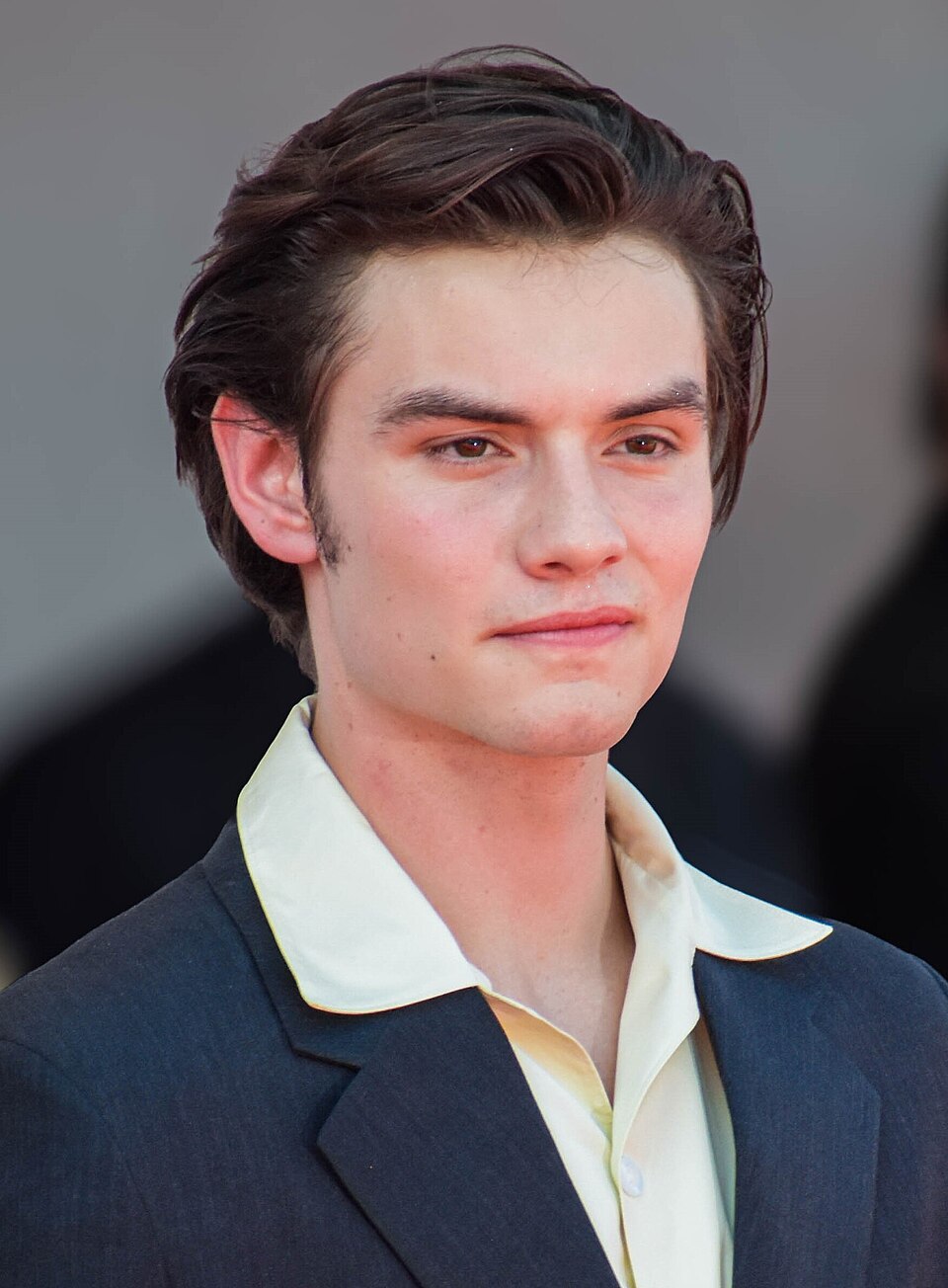 Louis Partridge in 2026: Net Worth and Parents, Wife, Movies, Ethnicity, Nationality, and FAQs