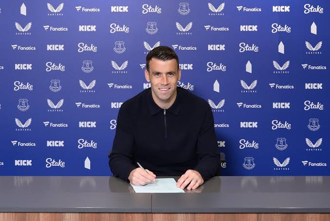 Seamus Coleman in 2026: Net worth and Salary, Injury, Career, Wife, Transfer values, and FAQs
