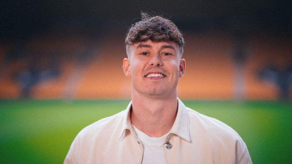 Jørgen Strand Larsen in 2026: Net Worth and Salary, Age, Wife, Stats, Transfer Values, and FAQs
