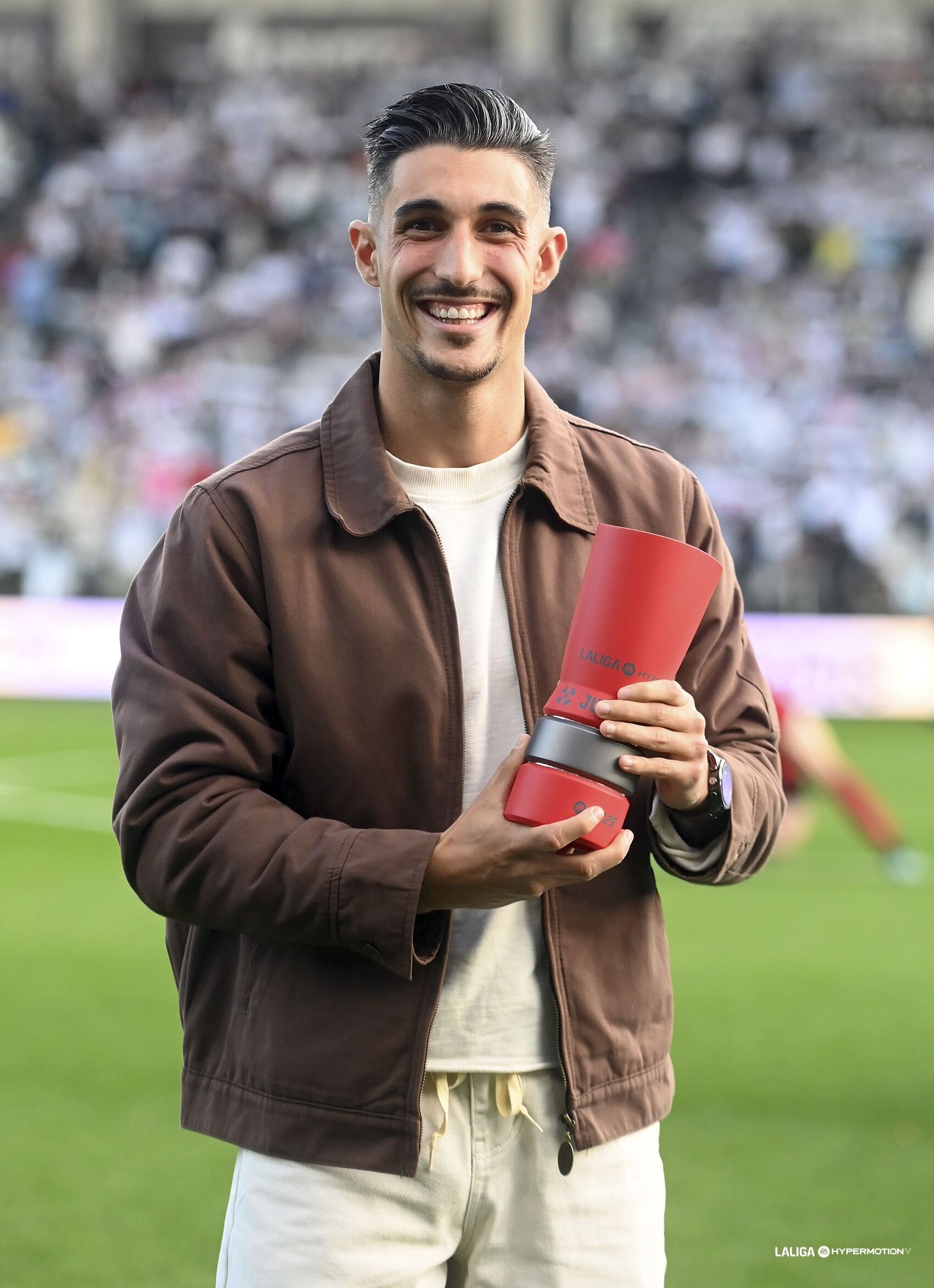 Álex Sancris in 2026: Net worth and Salary, Height, Stats, Number, Transfer values, and FAQs