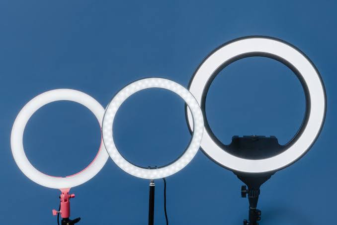 Top 10 Best Ring Lights for Dark Skin Tones in 2026