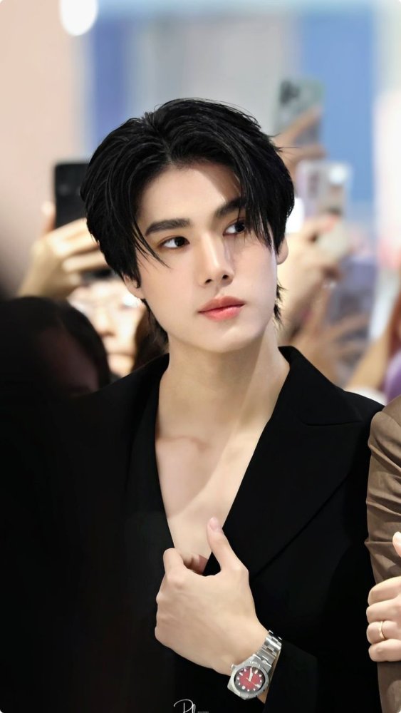 Phuwin Tangsakyuen
