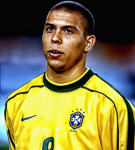 Ronaldo (Ronaldo Luiz Nazario da Lima)
