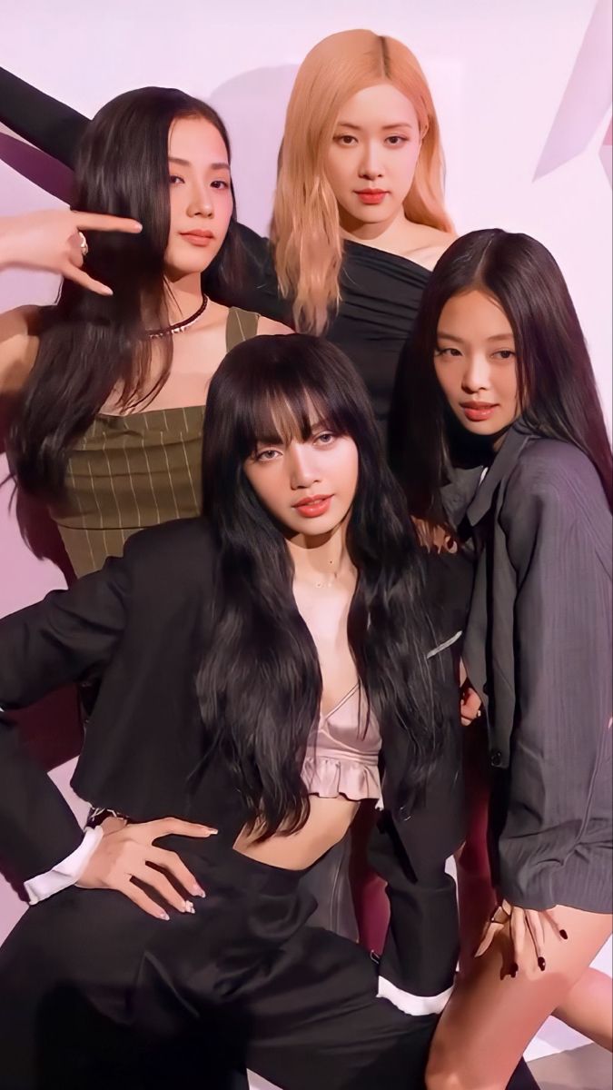 VOTE: Best K-pop Groups In 2026