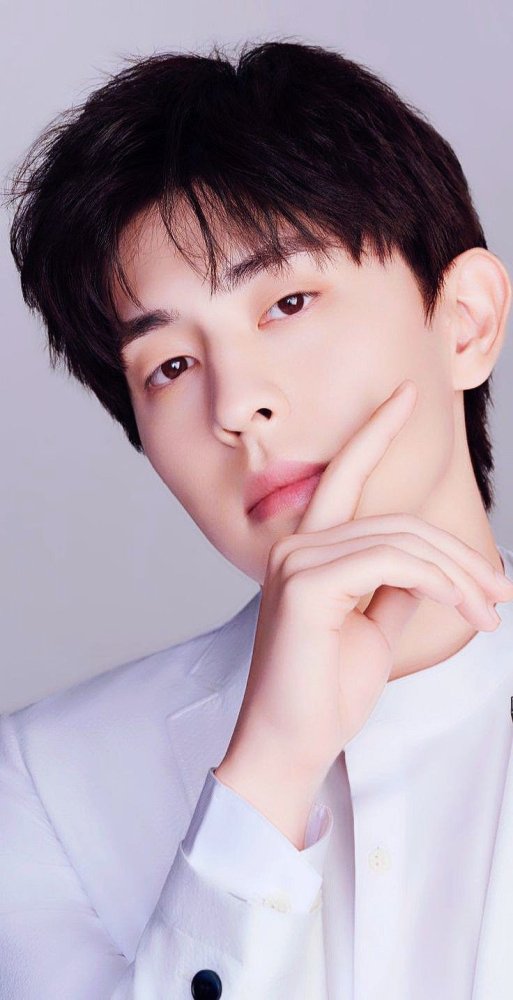 Deng Lun